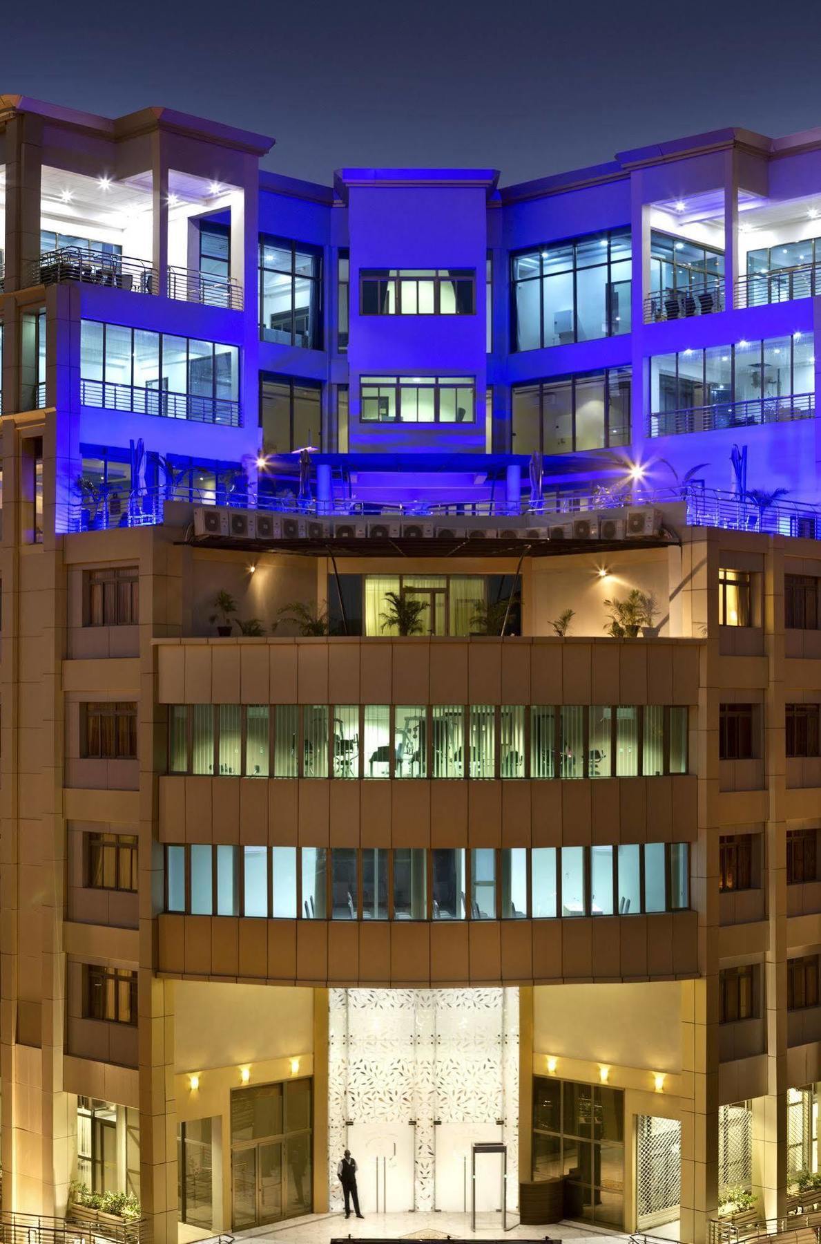 Bravia Hotel Ouagadougou Esterno foto